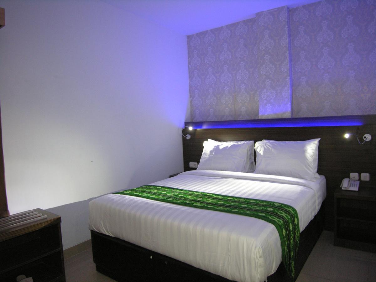 Hotel Delima Banjarmasin (South Kalimantan) Bagian luar foto